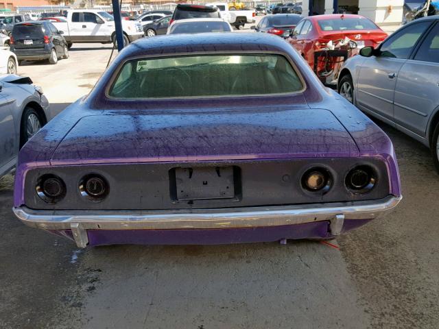 BH23G2B433413 - 1972 PLYMOUTH BARRACUDA PURPLE photo 6