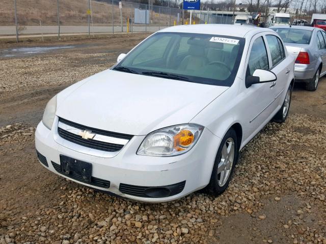 1G1AZ52F957542777 - 2005 CHEVROLET COBALT LT WHITE photo 2