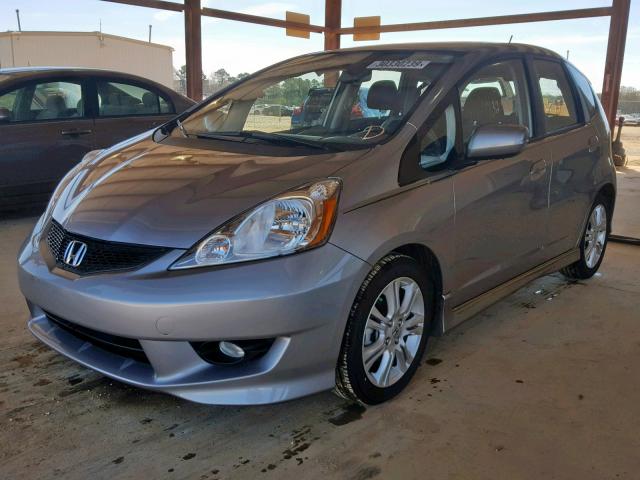 JHMGE88609S013919 - 2009 HONDA FIT SPORT GRAY photo 2