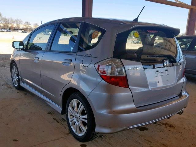 JHMGE88609S013919 - 2009 HONDA FIT SPORT GRAY photo 3