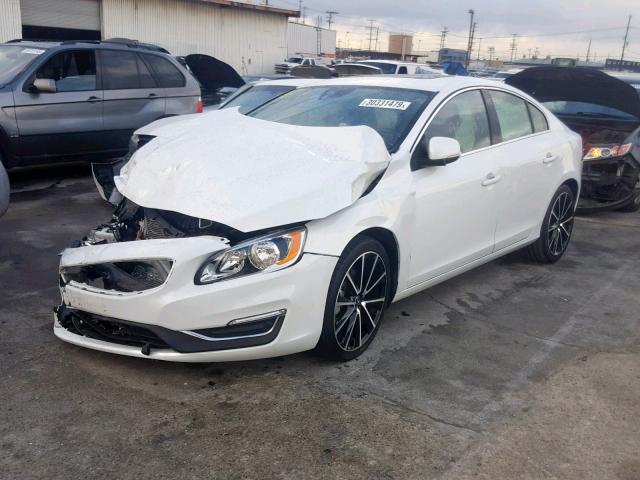 YV126MFK2G2413859 - 2016 VOLVO S60 PREMIE WHITE photo 2