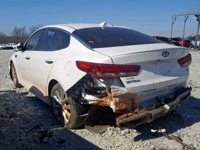 5XXGT4L30JG190272 - 2018 KIA OPTIMA LX WHITE photo 3