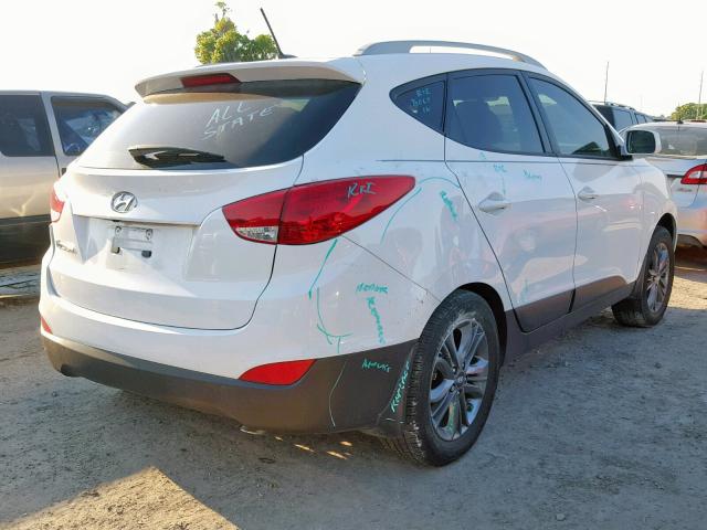 KM8JU3AGXFU054098 - 2015 HYUNDAI TUCSON LIM WHITE photo 4