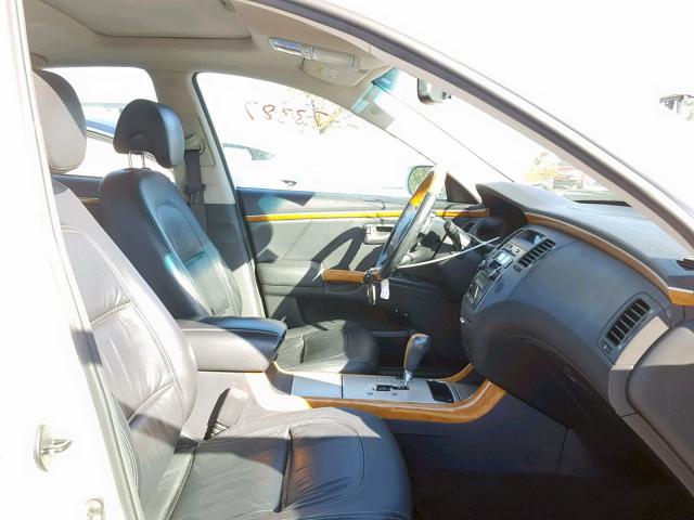 KMHFC46F57A144678 - 2007 HYUNDAI AZERA SE WHITE photo 5