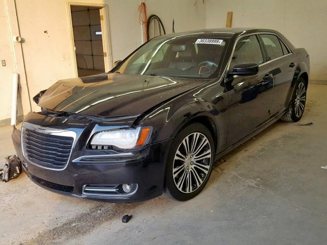 2C3CCABT4DH585253 - 2013 CHRYSLER 300 S BLACK photo 2