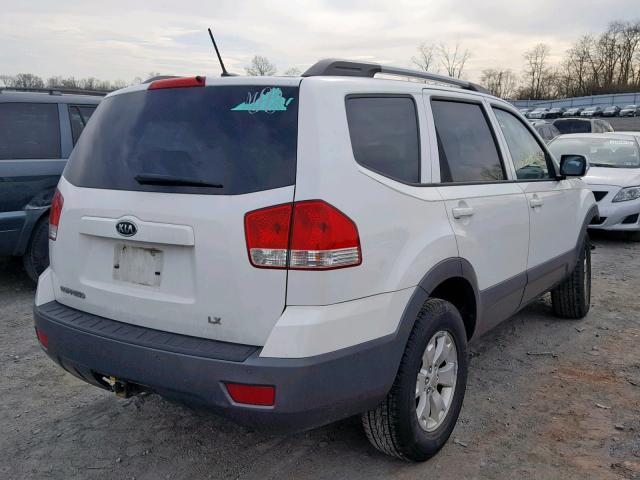 KNDJH741895030825 - 2009 KIA BORREGO LX WHITE photo 4