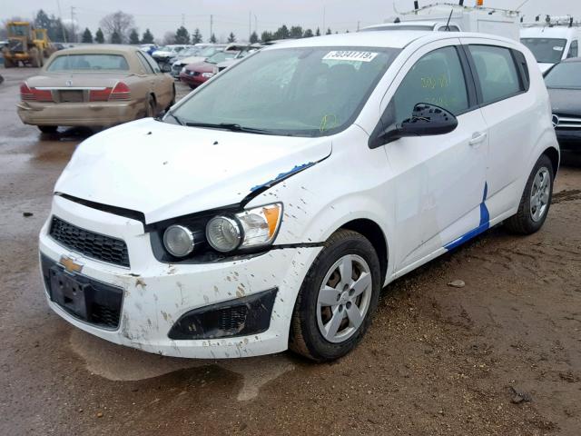 1G1JA6SH6F4119088 - 2015 CHEVROLET SONIC LS 白色 照片 2