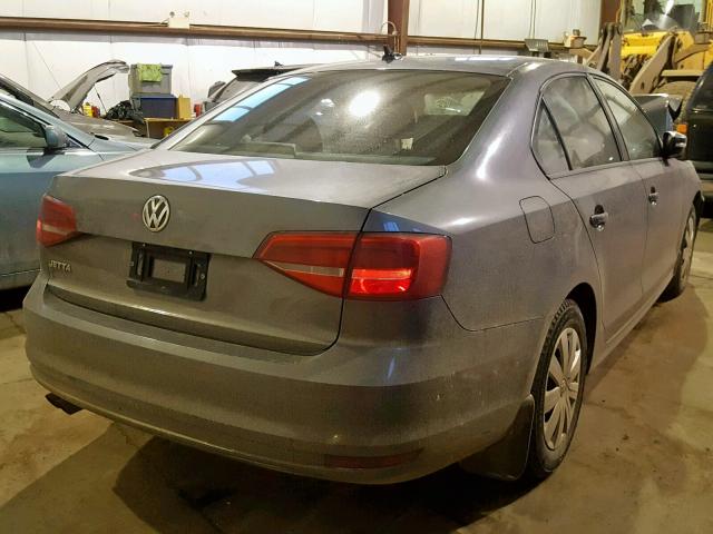 3VW2K7AJ9FM427084 - 2015 VOLKSWAGEN JETTA BASE GRAY photo 4