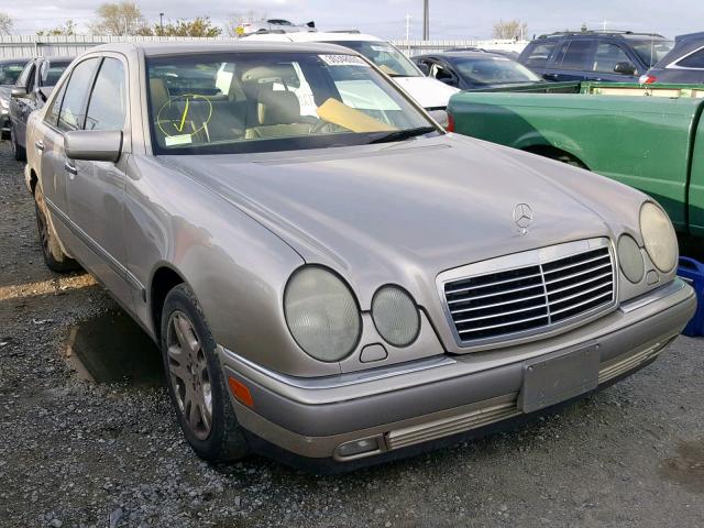 WDBJF55F9VJ025458 - 1997 MERCEDES-BENZ E 320 GRAY photo 1