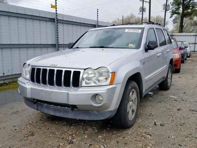 1J4HR58215C527766 - 2005 JEEP GRAND CHER SILVER photo 2