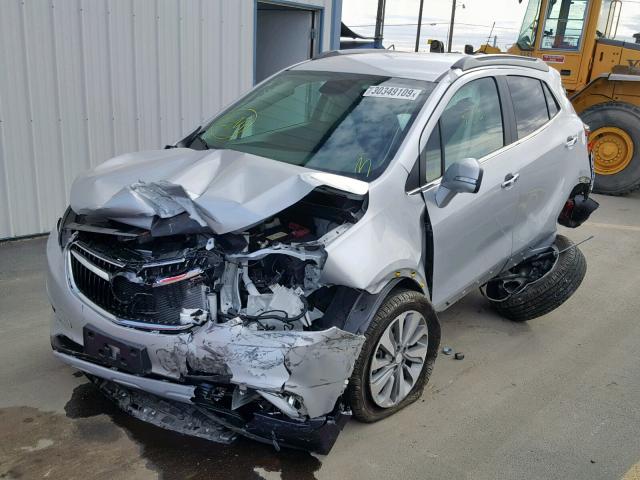 KL4CJESB6JB703799 - 2018 BUICK ENCORE PRE GRAY photo 2