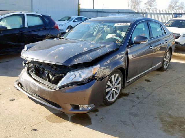 4T1BK3DB5BU424877 - 2011 TOYOTA AVALON BAS GRAY photo 2