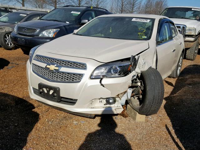 1G11H5SA8DF233720 - 2013 CHEVROLET MALIBU LTZ WHITE photo 2