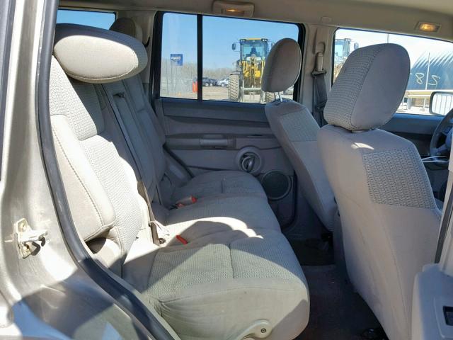 1J8HG48N26C156031 - 2006 JEEP COMMANDER 棕色 照片 6