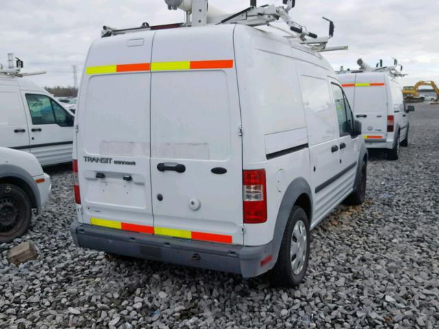 NM0LS7AN6BT049504 - 2011 FORD TRANSIT CO WHITE photo 4