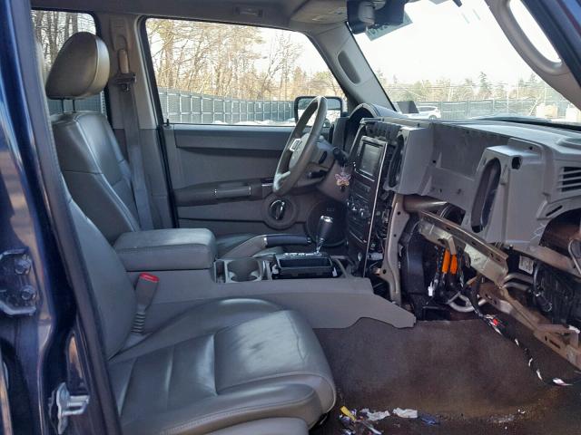 1J4RG4GK2AC108695 - 2010 JEEP COMMANDER BLUE photo 5