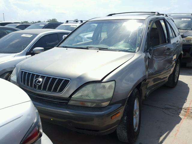 JTJHF10U420267667 - 2002 LEXUS RX 300 SILVER photo 2