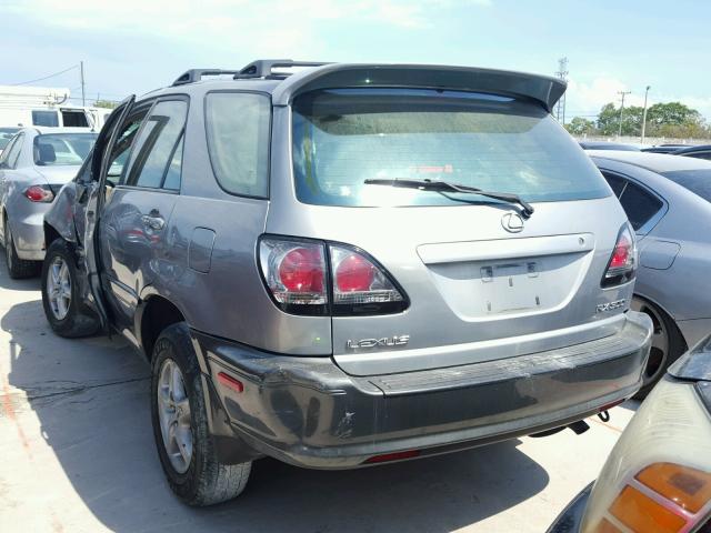 JTJHF10U420267667 - 2002 LEXUS RX 300 SILVER photo 3