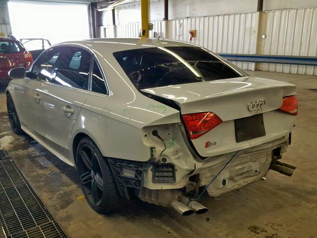 WAUKGAFL8BA126807 - 2011 AUDI S4 PRESTIG WHITE photo 3