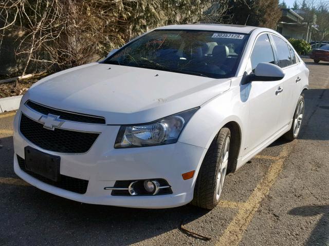 1G1PG5SB3D7177556 - 2013 CHEVROLET CRUZE LTZ WHITE photo 2