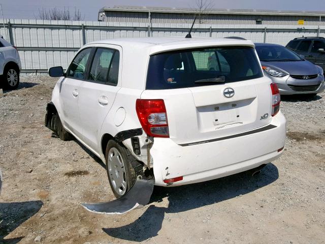 JTKKU10488J015673 - 2008 TOYOTA SCION XD WHITE photo 3