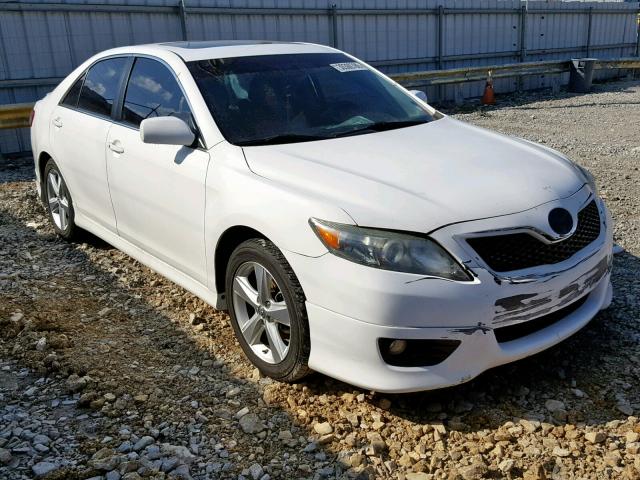 4T1BK3EK2BU623836 - 2011 TOYOTA CAMRY SE WHITE photo 1