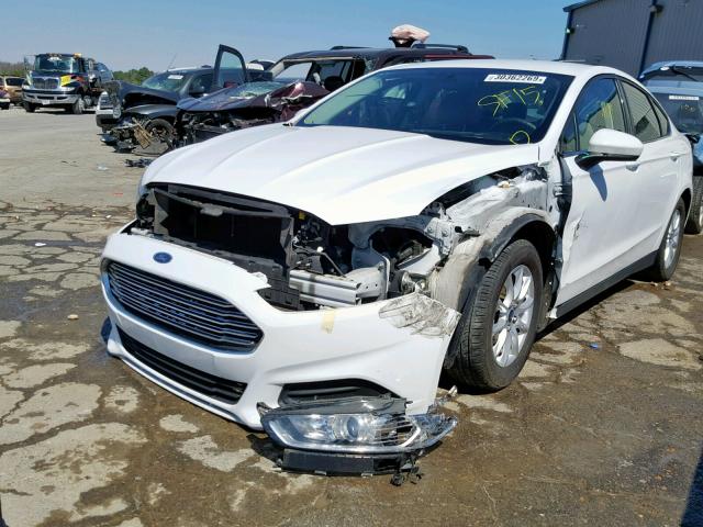 1FA6P0G7XF5110337 - 2015 FORD FUSION S WHITE photo 2