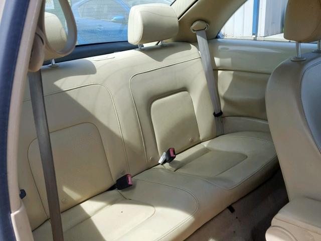 3VWRW31C56M407833 - 2006 VOLKSWAGEN NEW BEETLE Creme Foto 6