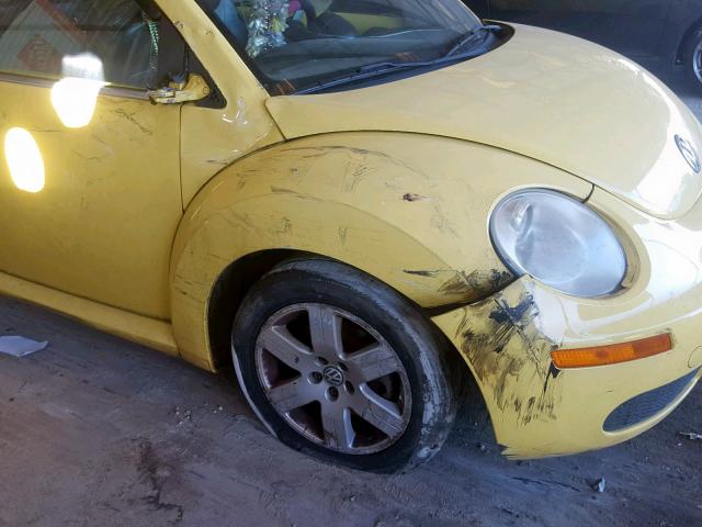 3VWRF31Y37M418519 - 2007 VOLKSWAGEN NEW BEETLE Gelb Foto 9
