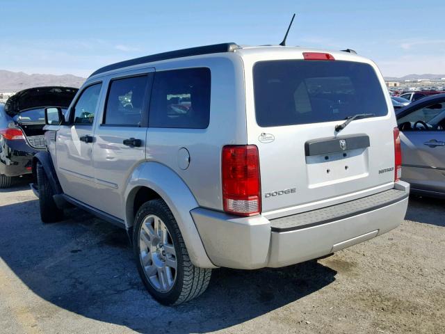 1D4PT4GK7BW605608 - 2011 DODGE NITRO HEAT SILVER photo 3