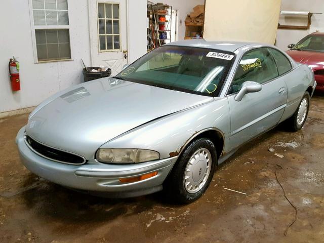 1G4GD22K5S4720852 - 1995 BUICK RIVIERA SILVER photo 2