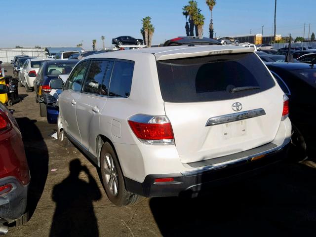 5TDZA3EH0BS012363 - 2011 TOYOTA HIGHLANDER WHITE photo 3