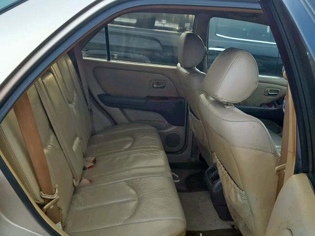 JTJGF10U120131055 - 2002 LEXUS RX 300 TAN photo 6