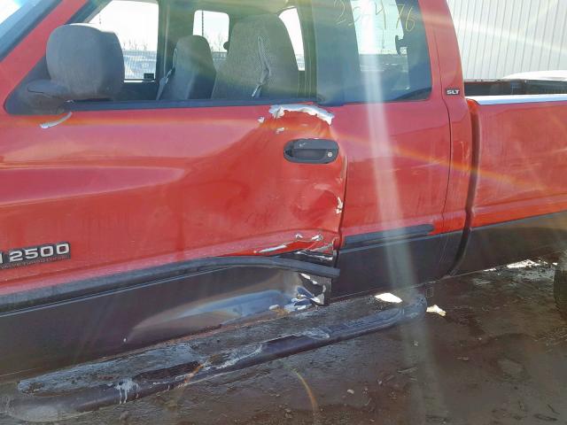 1B7KF23611J520657 - 2001 DODGE RAM 2500 RED photo 9