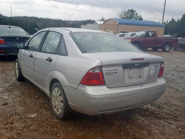 1FAFP34NX5W115471 - 2005 FORD FOCUS ZX4 GRAY photo 3