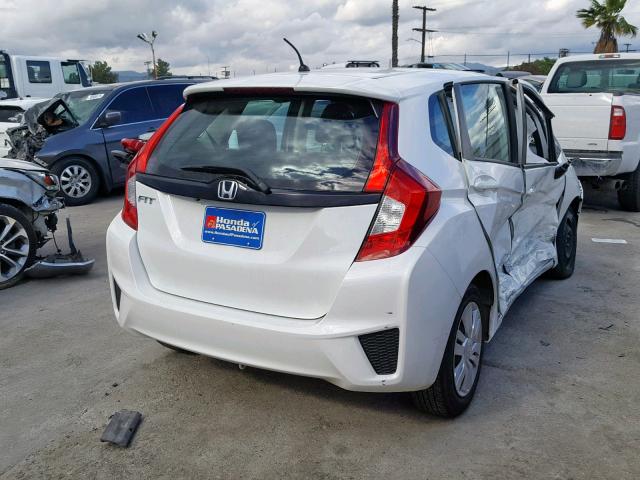 3HGGK5H57FM711501 - 2015 HONDA FIT LX WHITE photo 4