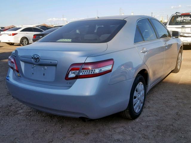 4T1BF3EKXBU129695 - 2011 TOYOTA CAMRY BASE SILVER photo 4