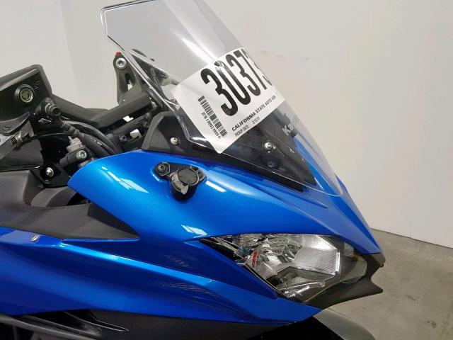 JKAEXEK13JDA13403 - 2018 KAWASAKI EX650 F BLUE photo 11