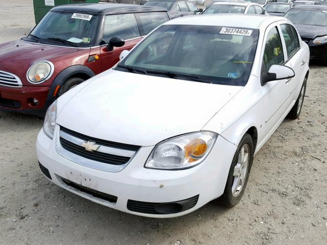 1G1AZ58F067805411 - 2006 CHEVROLET COBALT LTZ WHITE photo 2