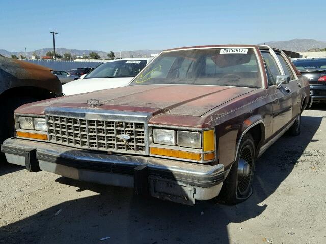 2FABP43F9EX160873 - 1984 FORD LTD CROWN RED photo 2