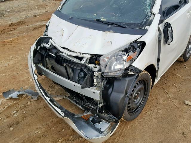 JTNJJXB0XEJ030305 - 2014 TOYOTA SCION IQ WHITE photo 9