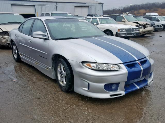 1G2WK52J52F208614 - 2002 PONTIAC GRAND PRIX SILVER photo 1