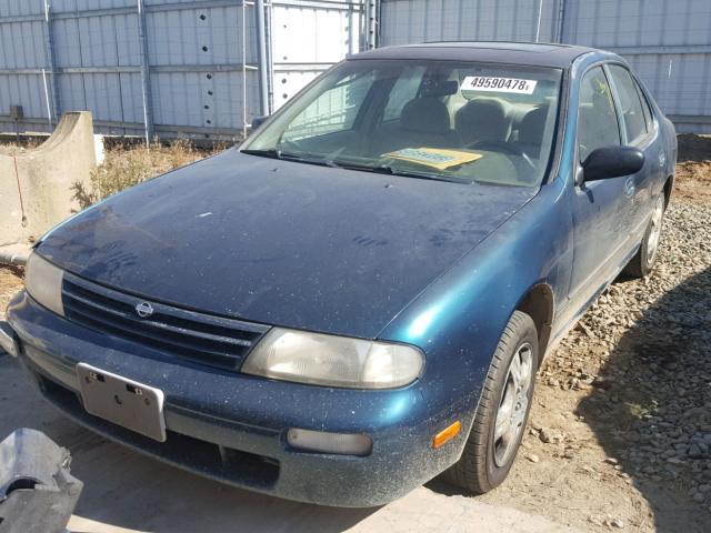 1N4BU31DXTC119070 - 1996 NISSAN ALTIMA XE GREEN photo 2