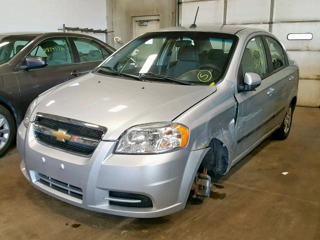 KL1TD5DE0BB252415 - 2011 CHEVROLET AVEO LS SILVER photo 2