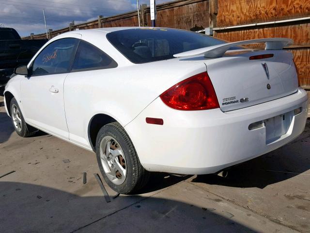 1G2AL15F377276516 - 2007 PONTIAC G5 WHITE photo 3