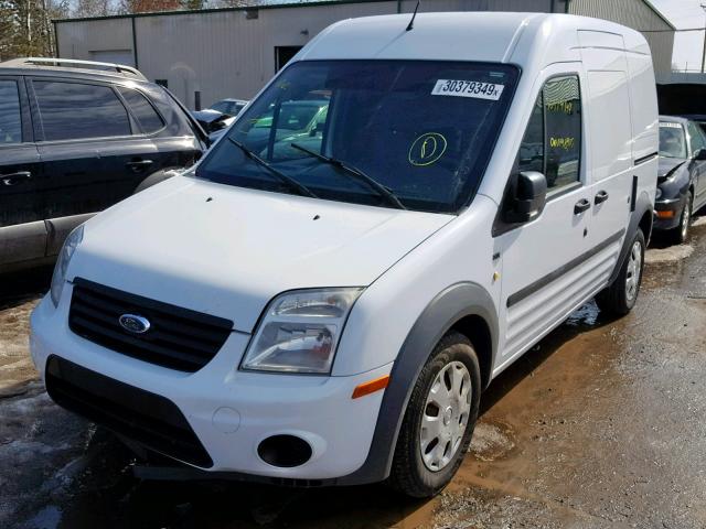 NM0LS7DN0DT161083 - 2013 FORD TRANSIT CO WHITE photo 2