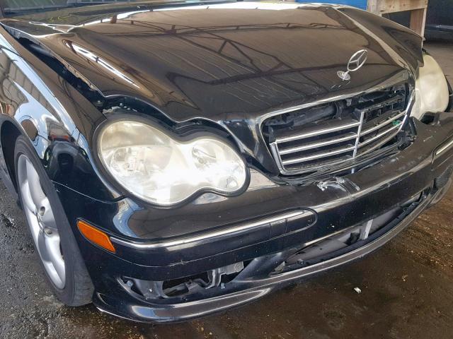 WDBRF52H86F742124 - 2006 MERCEDES-BENZ C BLACK photo 9