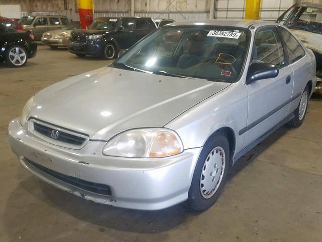 1HGEJ6126VL044257 - 1997 HONDA CIVIC DX SILVER photo 2