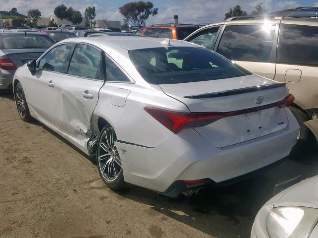 4T1BZ1FB7KU002087 - 2019 TOYOTA AVALON XLE WHITE photo 3