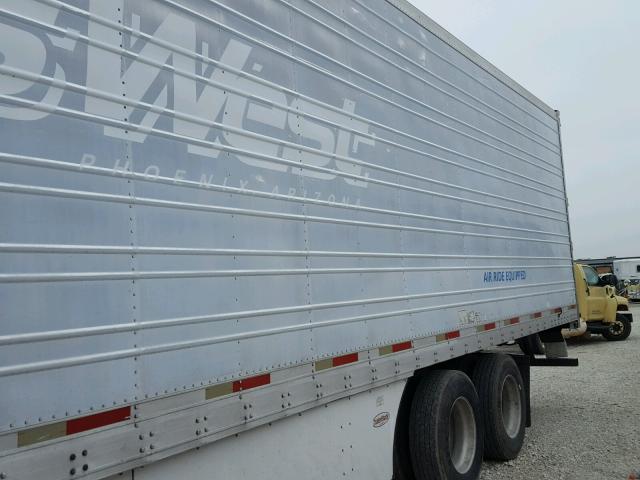 1UYVS25323Y971515 - 2003 UTILITY UTILITY WHITE photo 6